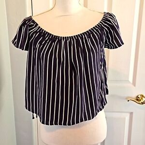 Divided by H&M blue and white striped top - size 6